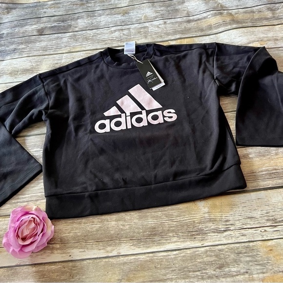 NWT ADIDAS SWEATSHIRT - Picture 3 of 9